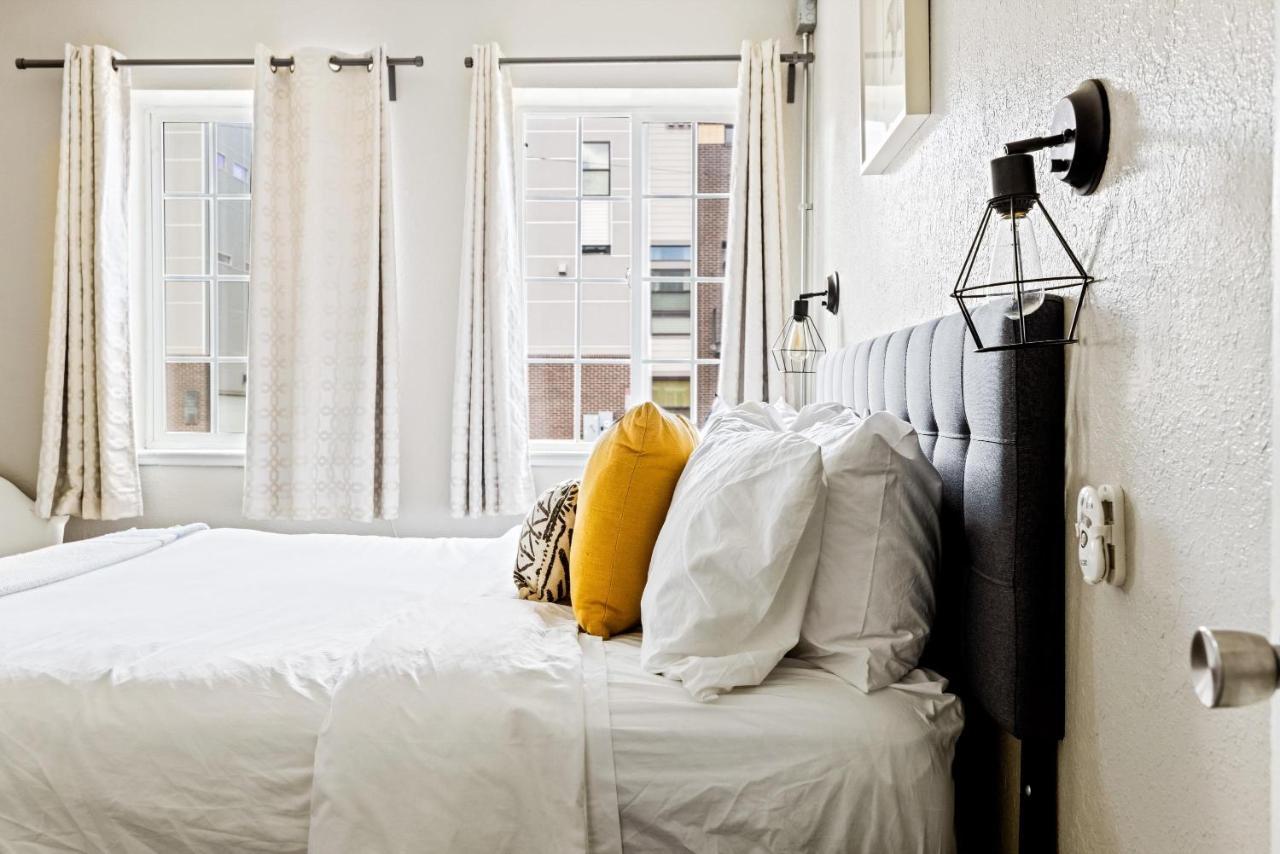 Stylish City Retreat - King Beds - Walk To Sloans Lake Denver Luaran gambar