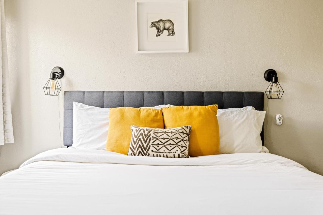 Stylish City Retreat - King Beds - Walk To Sloans Lake Denver Luaran gambar